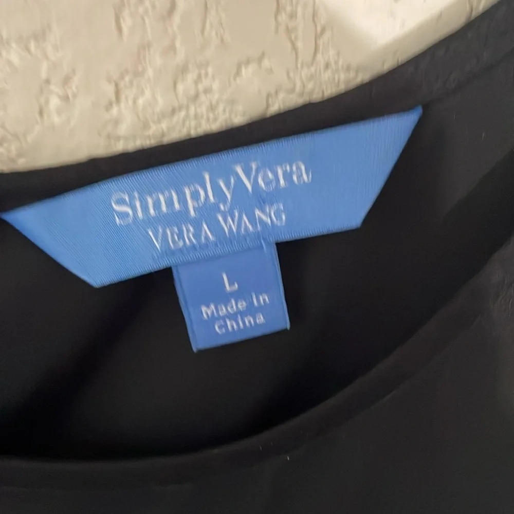 Simply Vera (Vera Wang) - Picture 4 of 11